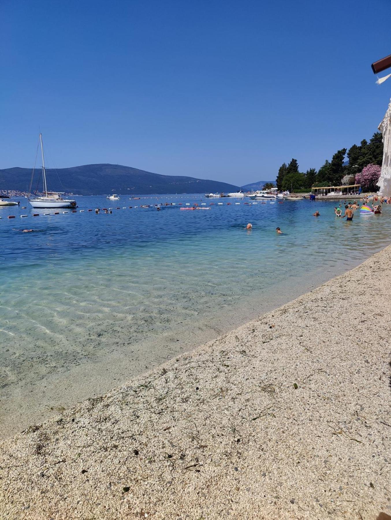 Miro Guesthouse Tivat Luaran gambar