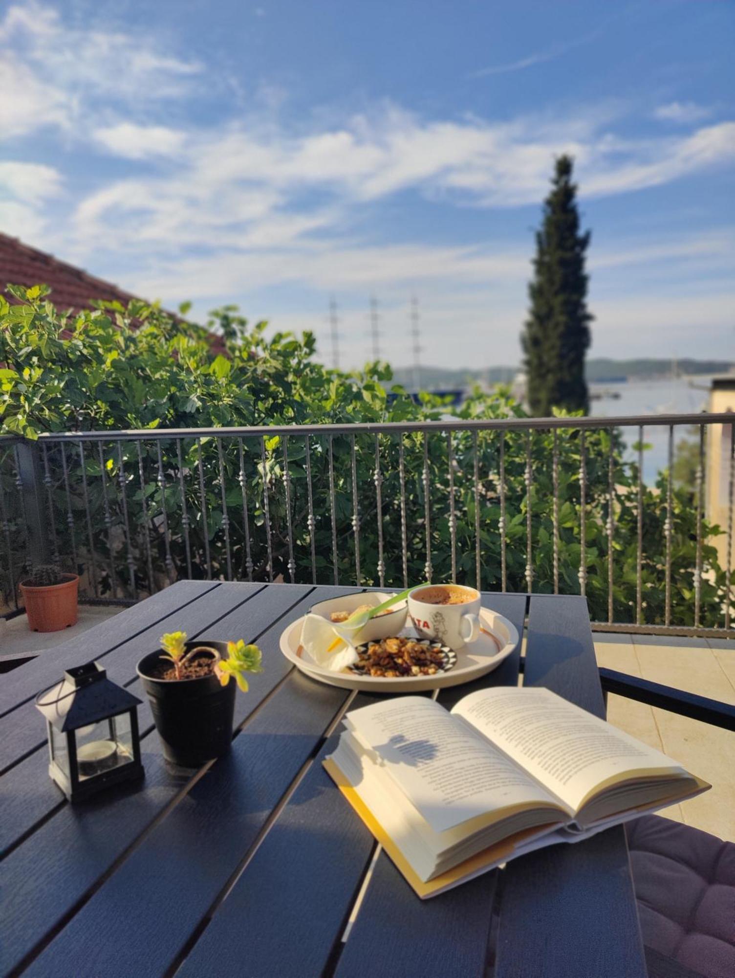 Miro Guesthouse Tivat Luaran gambar