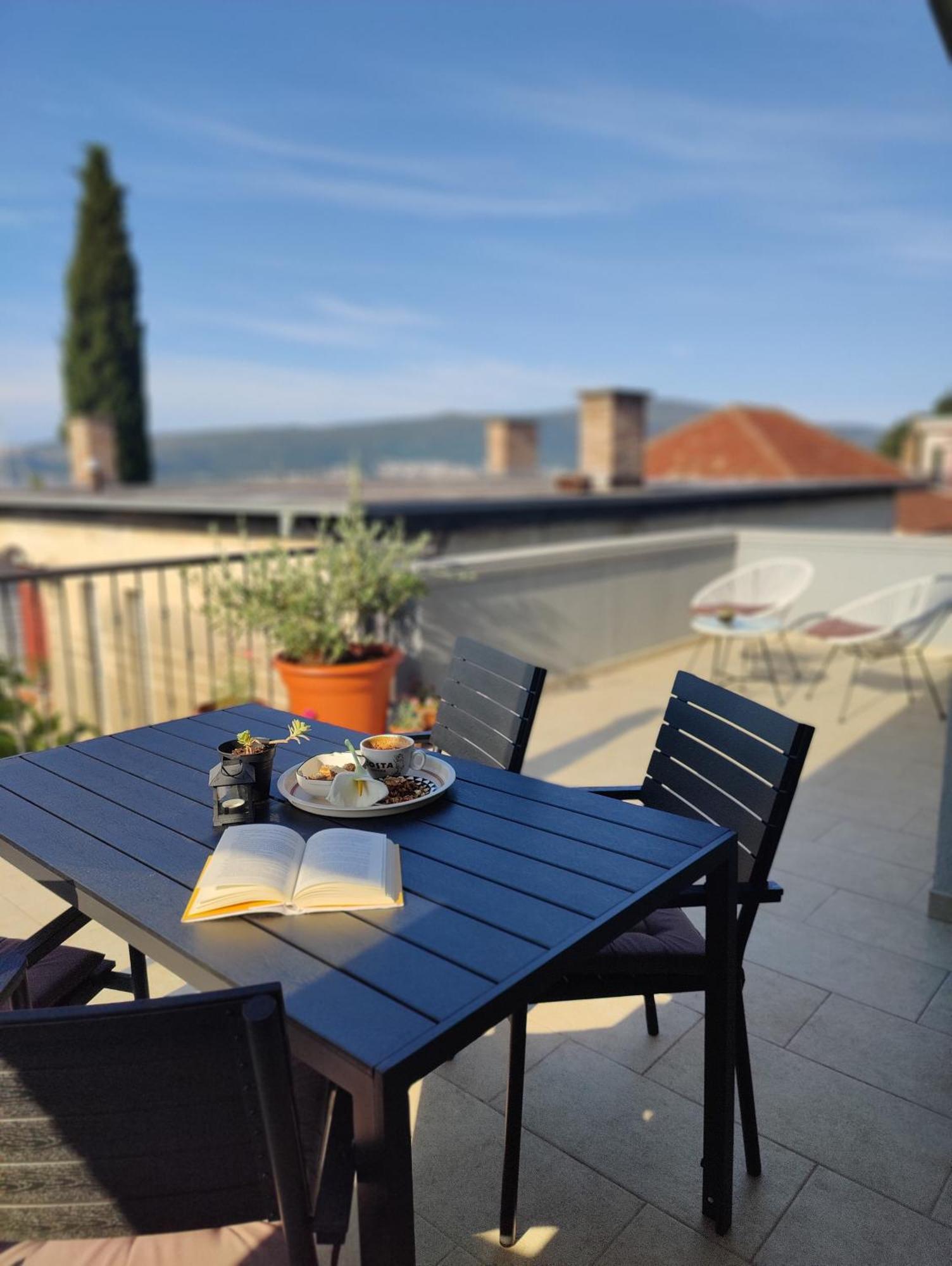 Miro Guesthouse Tivat Luaran gambar