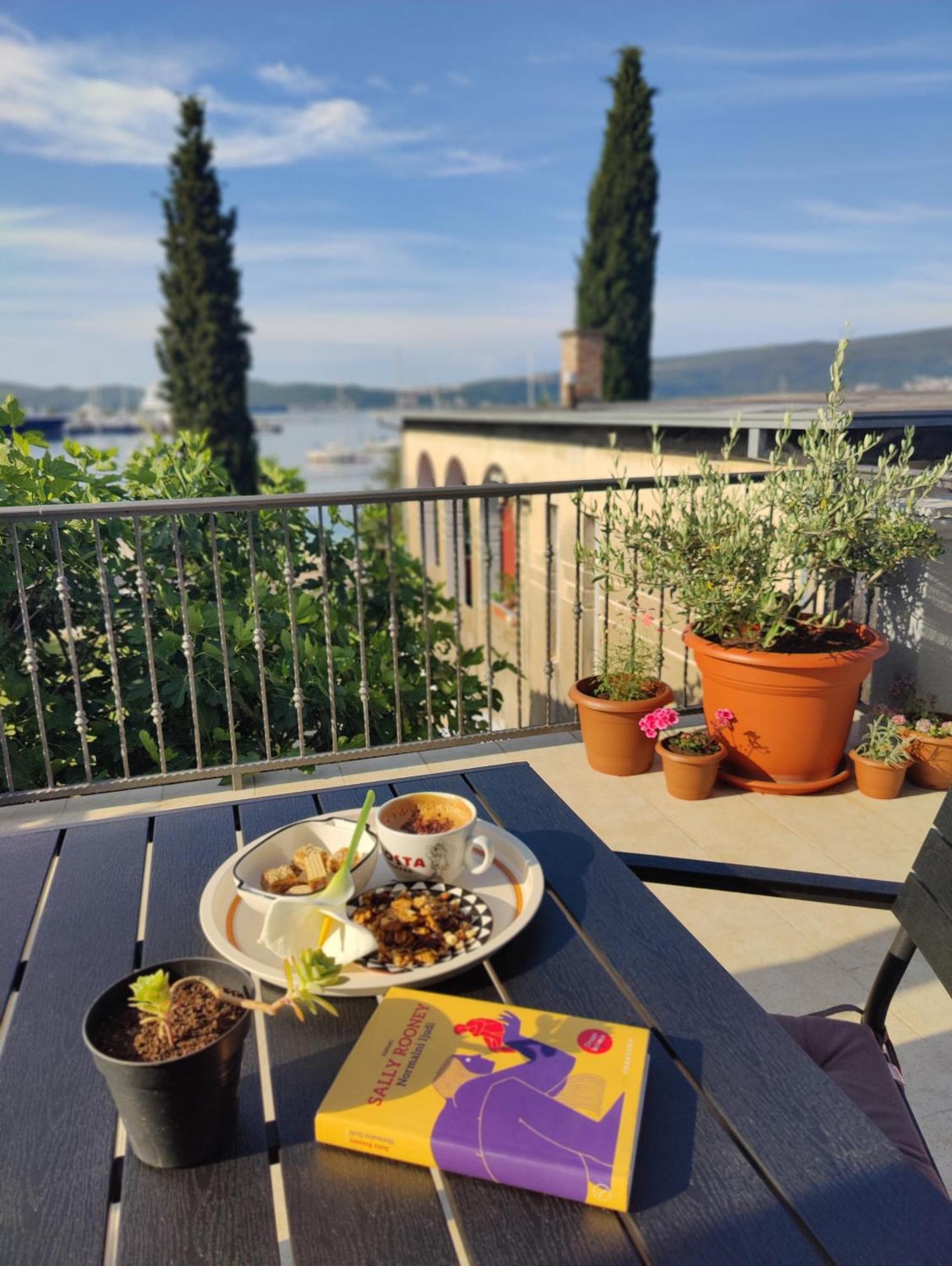 Miro Guesthouse Tivat Luaran gambar
