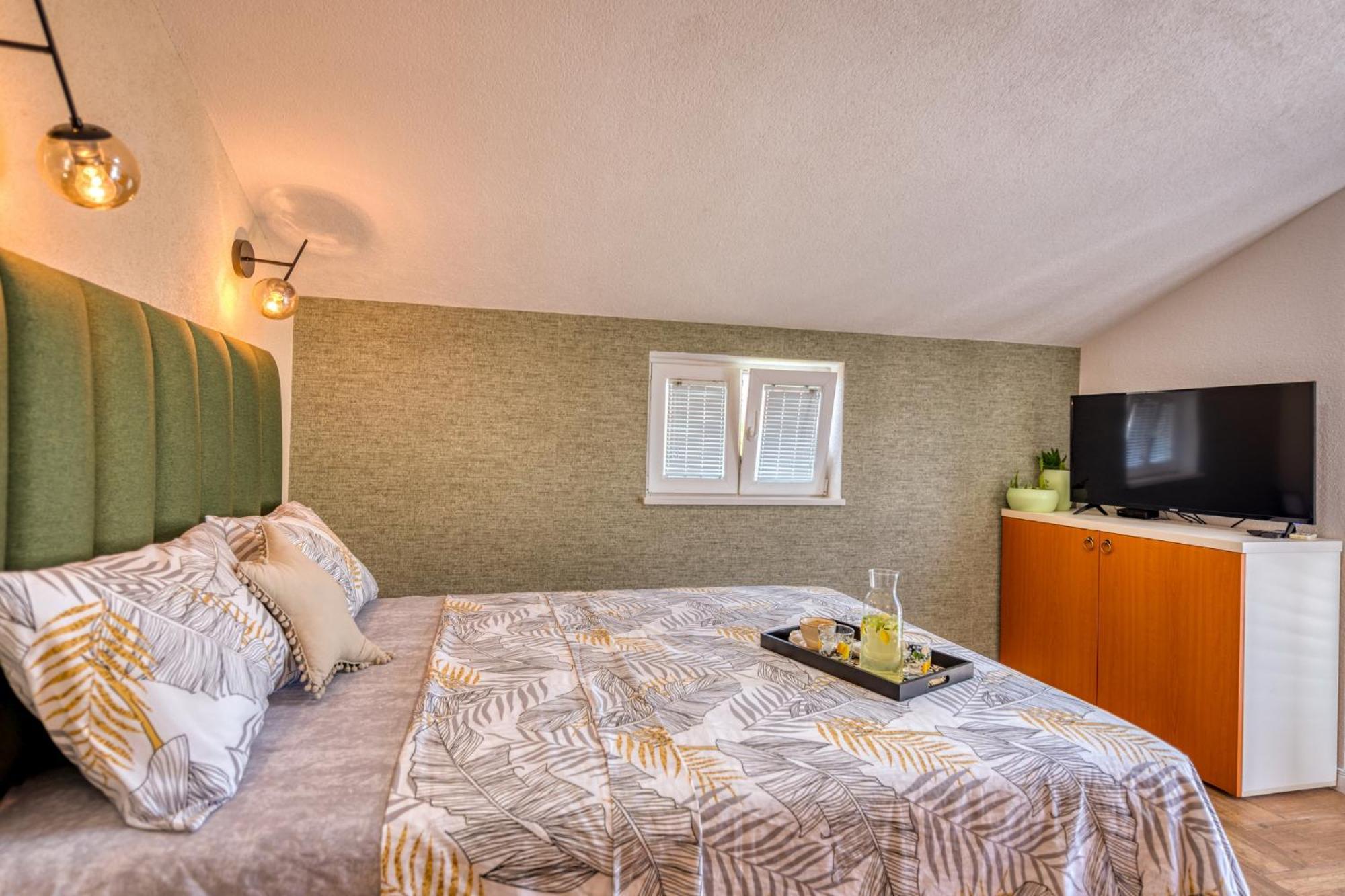 Miro Guesthouse Tivat Bilik gambar